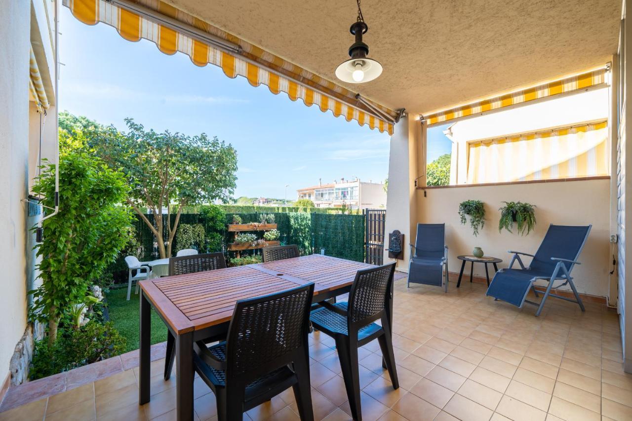 Hauzify I Apartament Audrey Платья-де-Аро Экстерьер фото