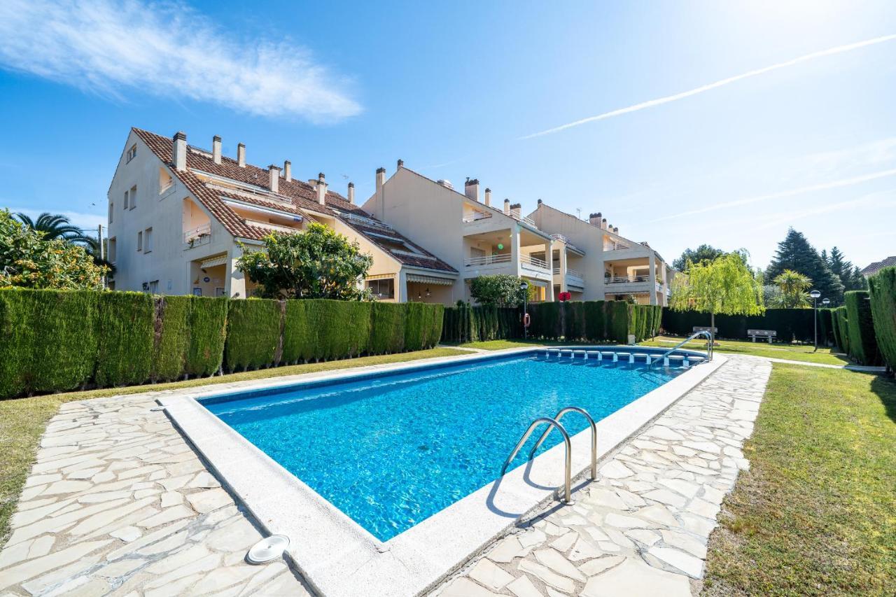 Hauzify I Apartament Audrey Платья-де-Аро Экстерьер фото